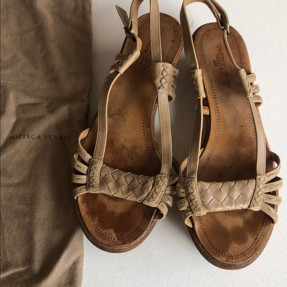 Bottega Veneta Beige Woven Sandals 7.5 37.5